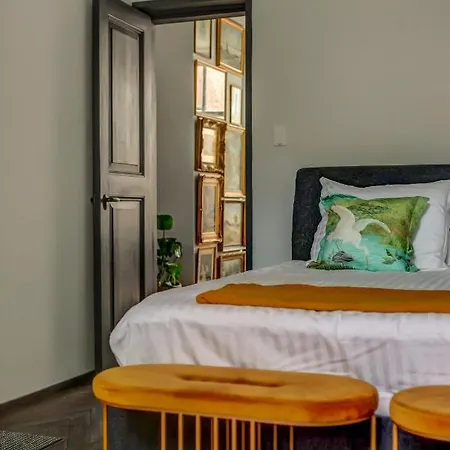 Couette-café Luxury Canal District *